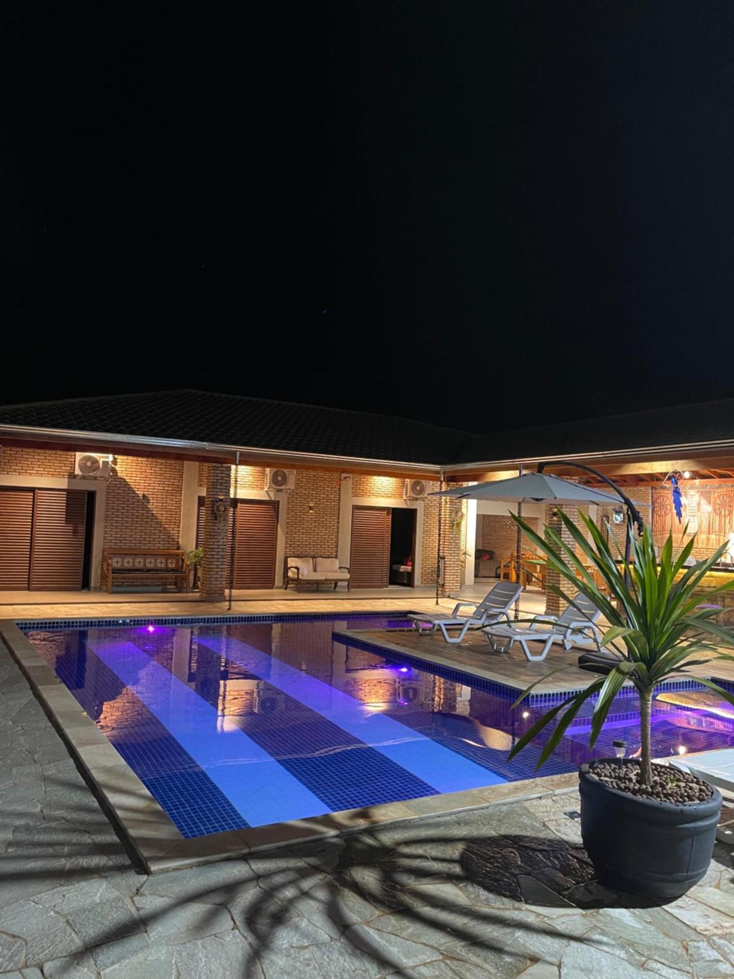 Casa de férias Chacara Ilha Do Sol Com Piscina Aquecida 5km Do Thermas *